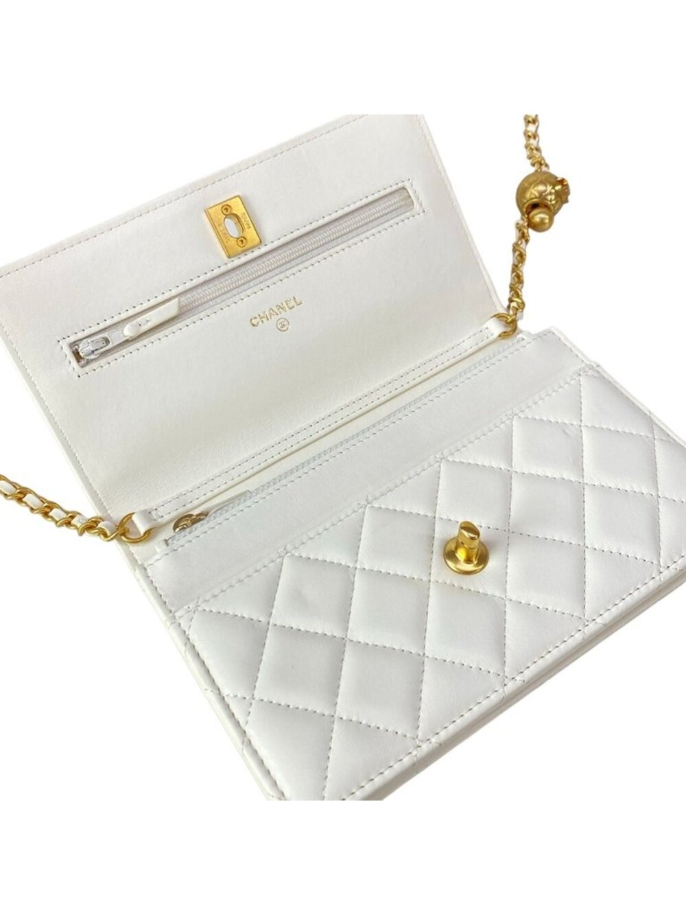 Chanel Wallet Quilted White Chain Gold Coco Ball Aja Star Lambskin Shoulder Bag - Picture 3 of 13